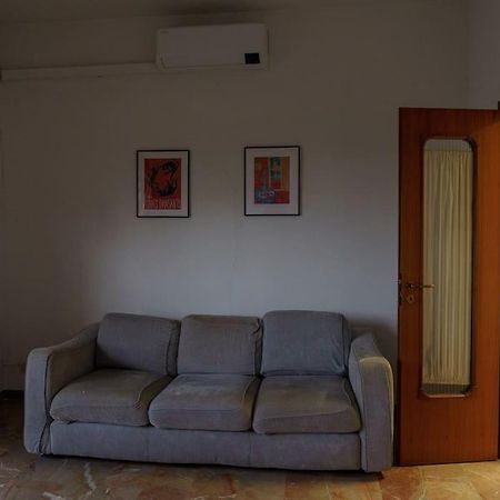Fanciful 2-Br Outside Ztl Apartment Florence Exterior photo