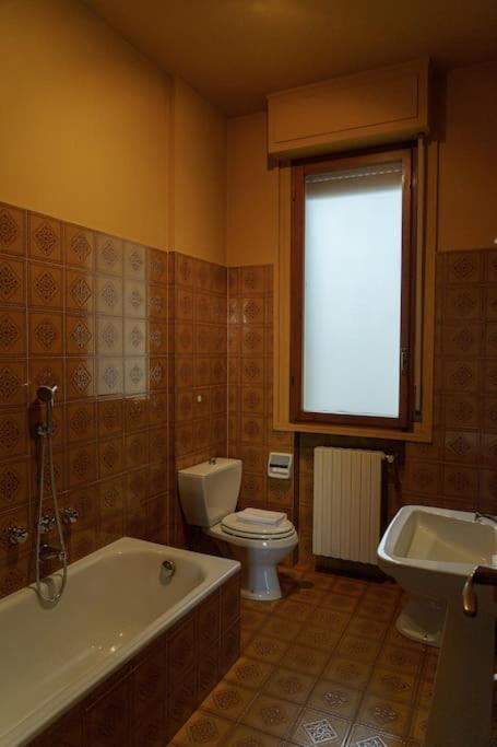 Fanciful 2-Br Outside Ztl Apartment Florence Exterior photo
