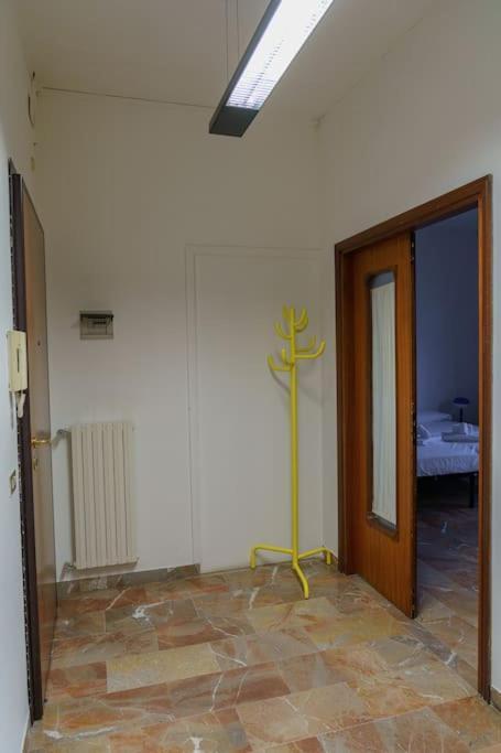 Fanciful 2-Br Outside Ztl Apartment Florence Exterior photo